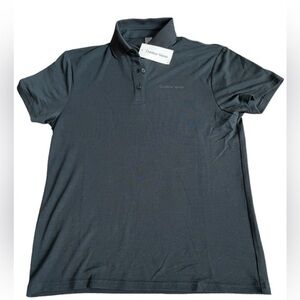 NWT Womens Outdoor Voices polo. Size XS.